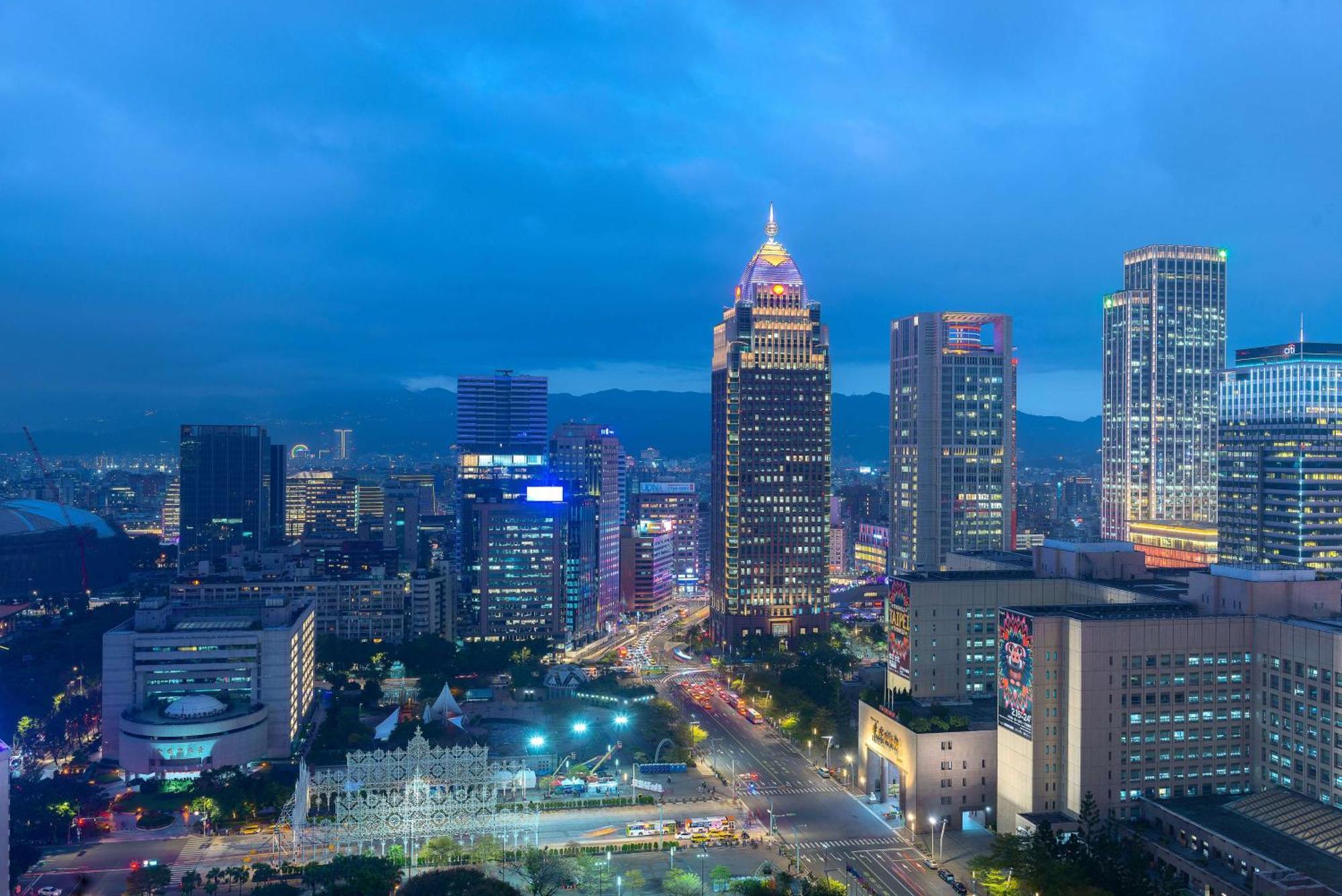 Grand Hyatt Taipei Hotel Екстериор снимка Skyline of Kaohsiung