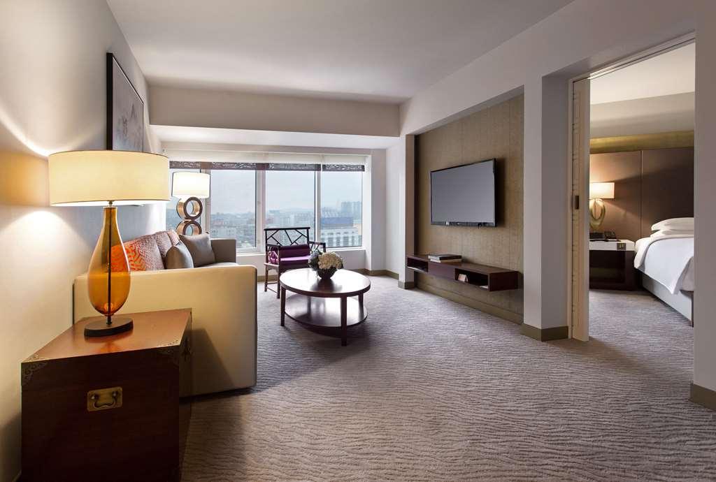 Grand Hyatt Taipei Hotel Стая снимка A suite at the hotel
